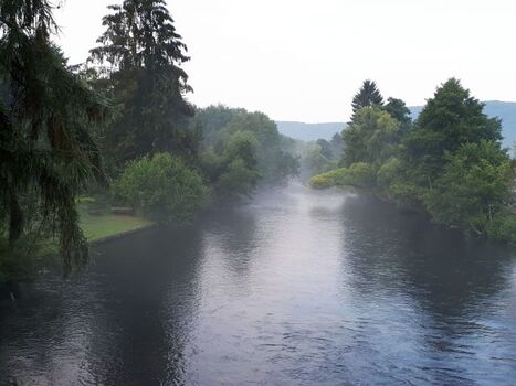 Blick von der Rurbrücke in Abenden