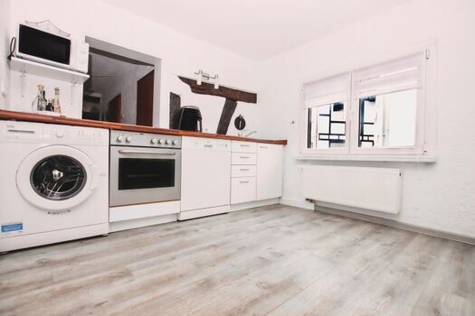 Küche mit Waschm./Spülm./Heißluftfritteuse