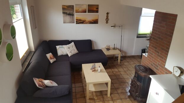 Wohnzimmer mit Kachelofen