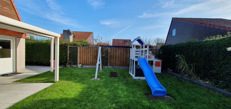 Spielgeräte im Garten für die Kleinen