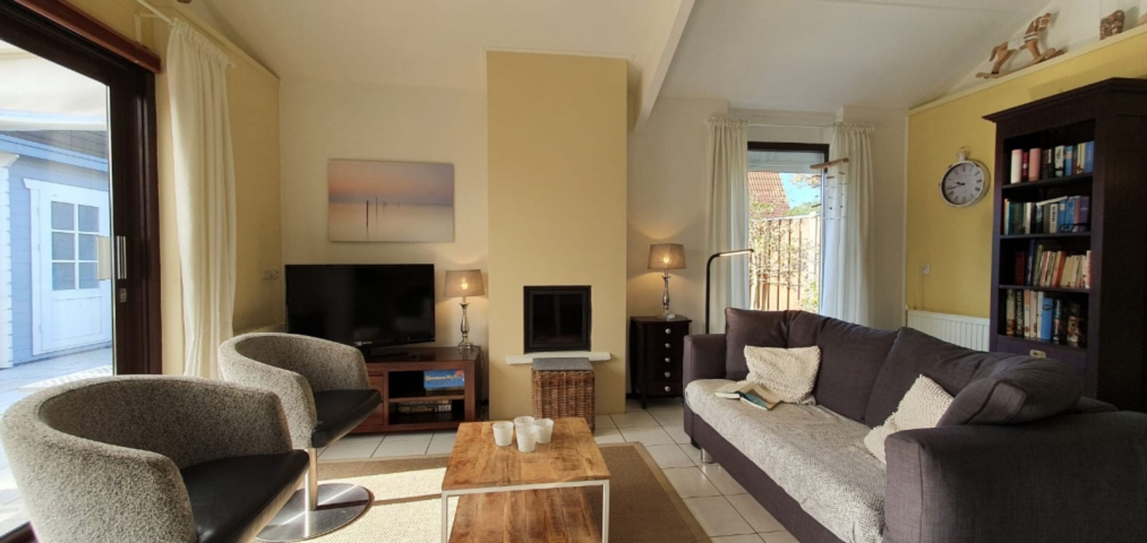 Helles Wohnzimmer