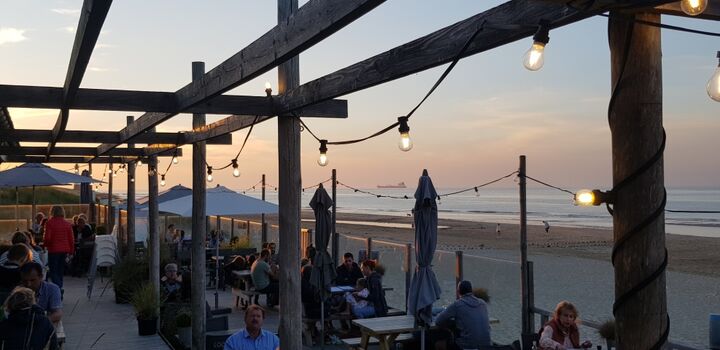 Sundowner im Loods Tien