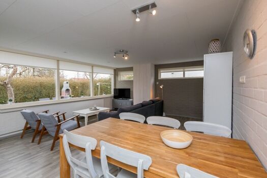 Das gemütlich eingerichtete Wohnzimmer