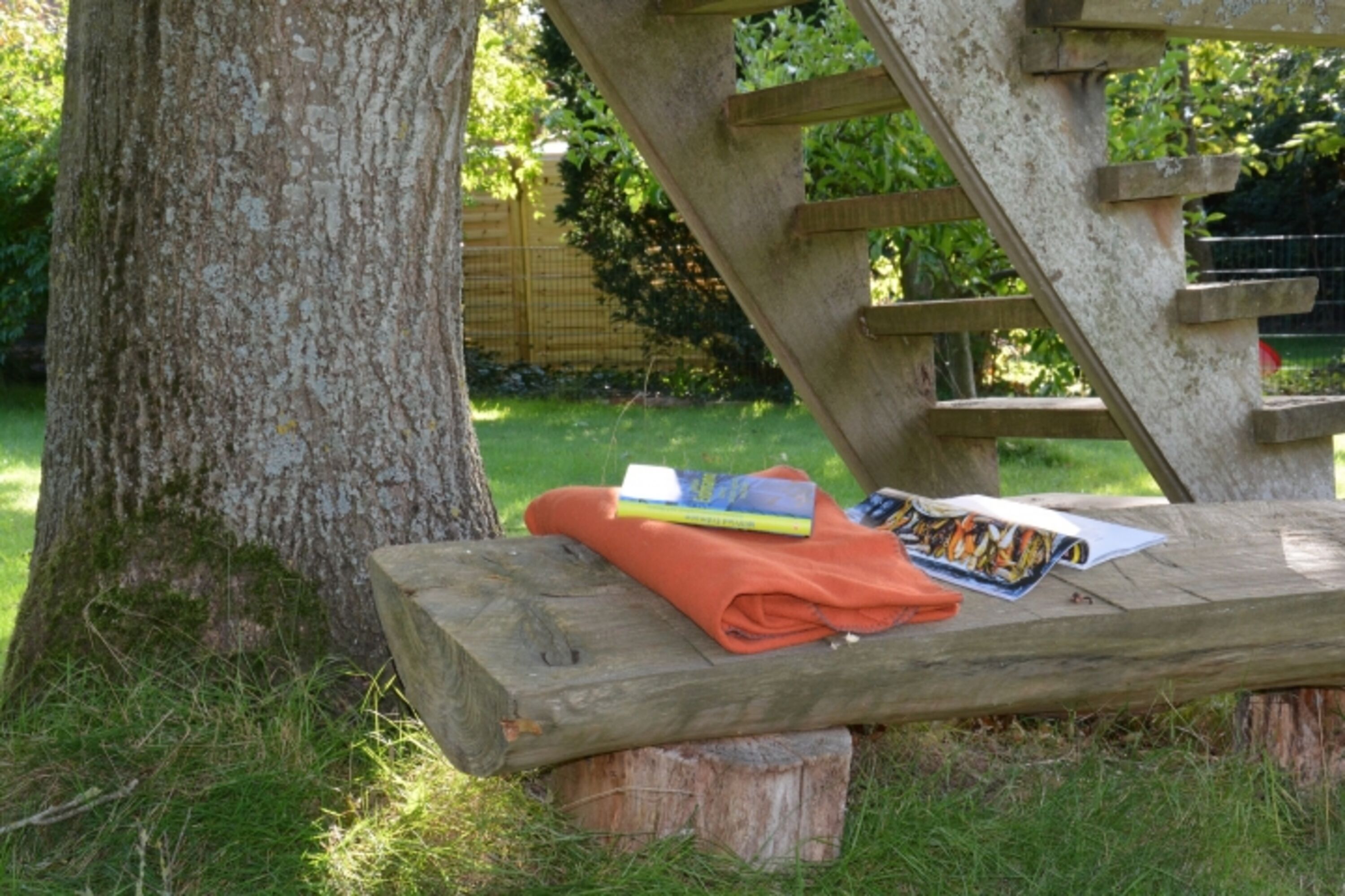 entspannter Sitzplatz im Garten 