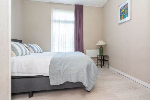 Schlafzimmer 2 mit 2 Einzelbett Boxspringbetten.