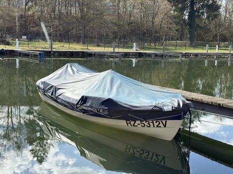Boot zur Benutzung an der Müritz inklusive (05-09)
