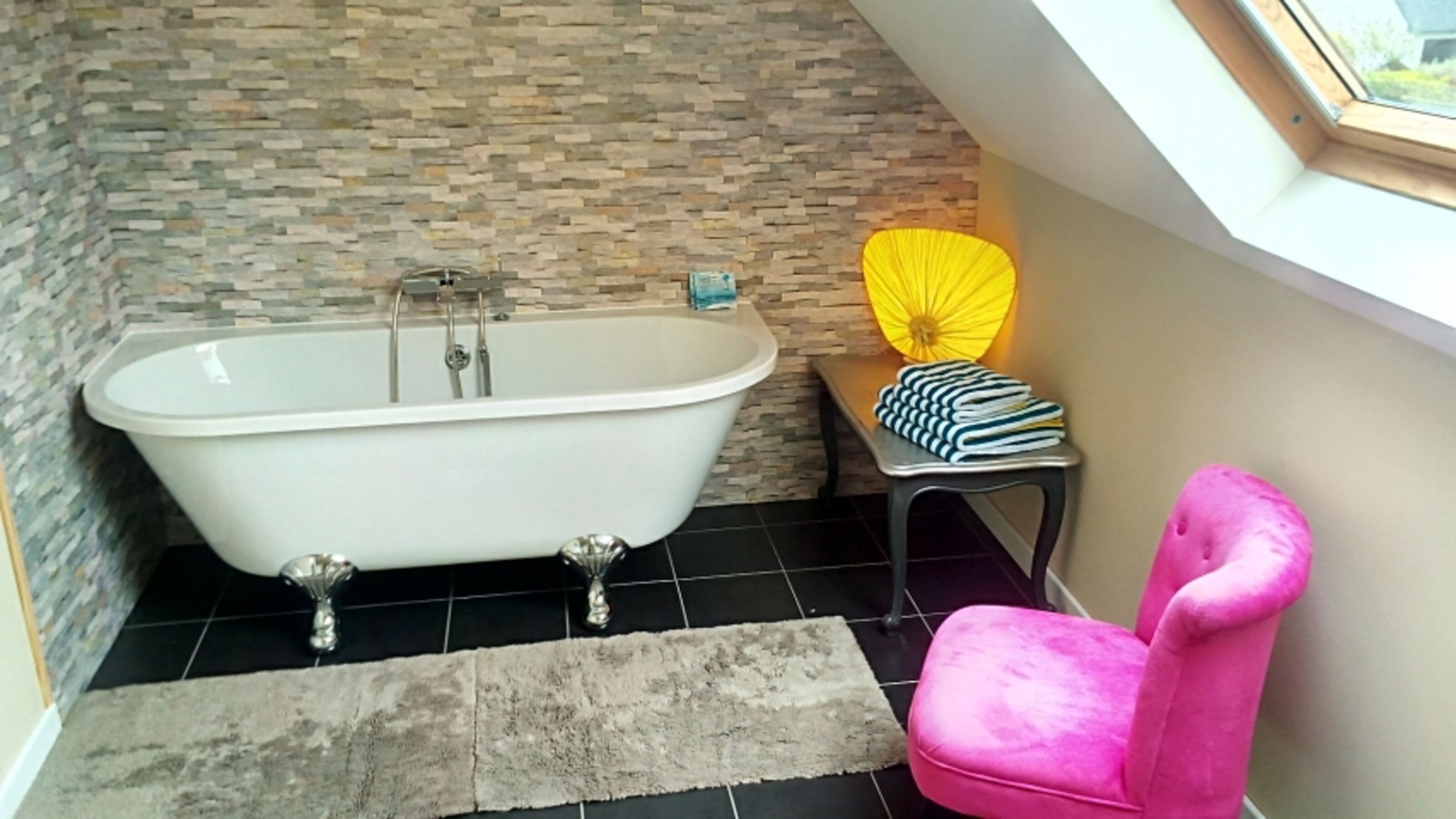 Badezimmer im OG