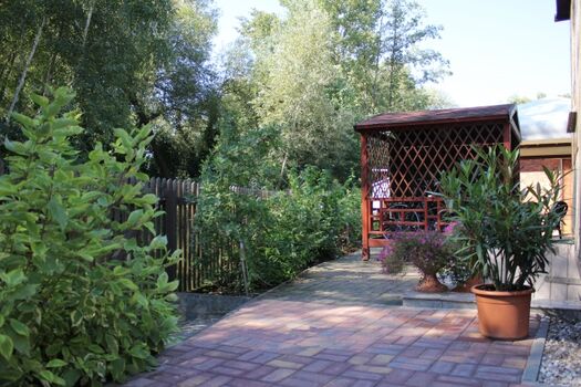 überdachter Pavillon