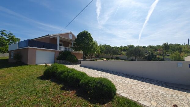 Wunderschöne Alleinlage