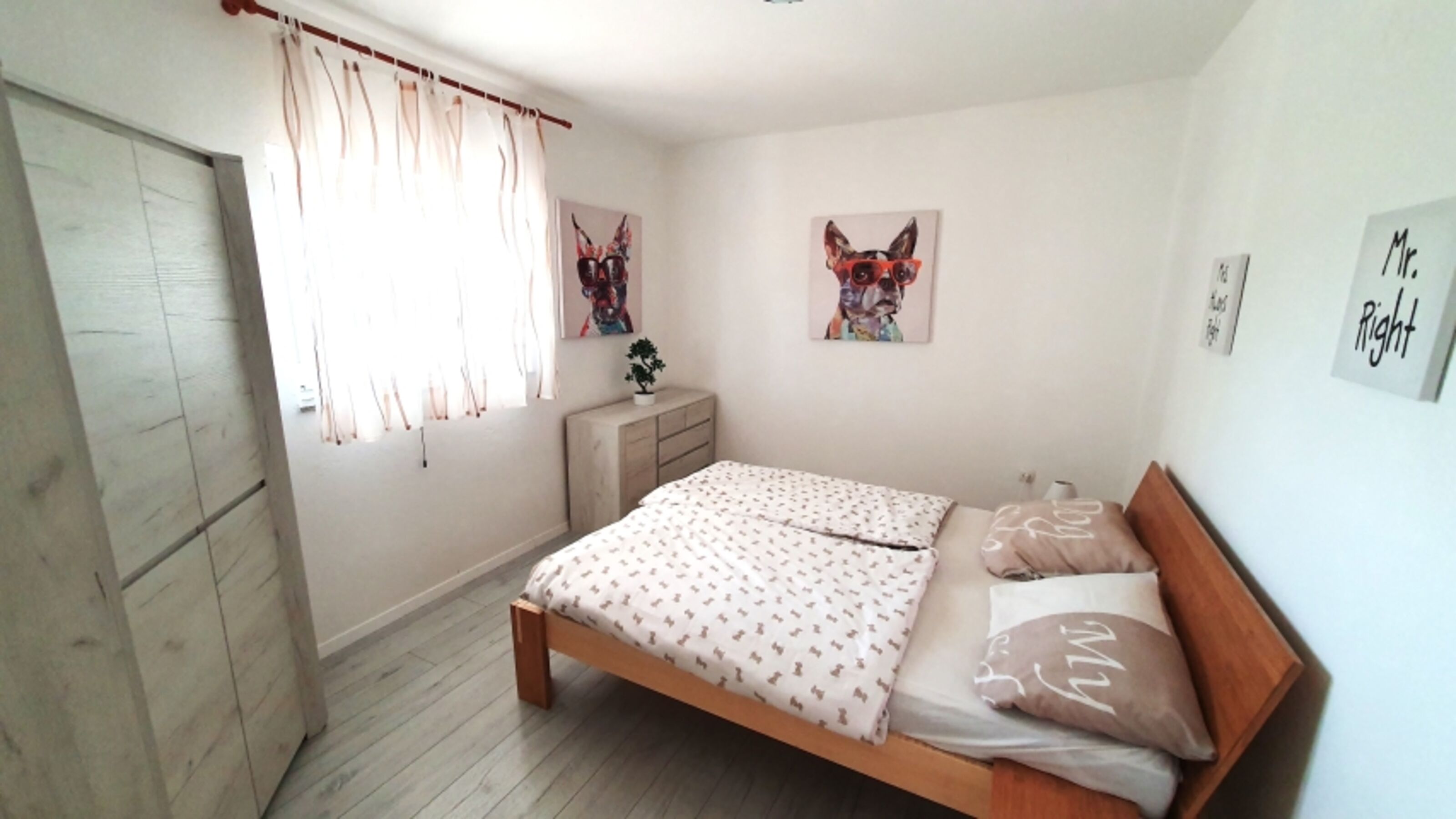 1. Schlafzimmer
