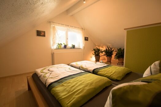 Bett 1.60*2.00 ohne Fußteil