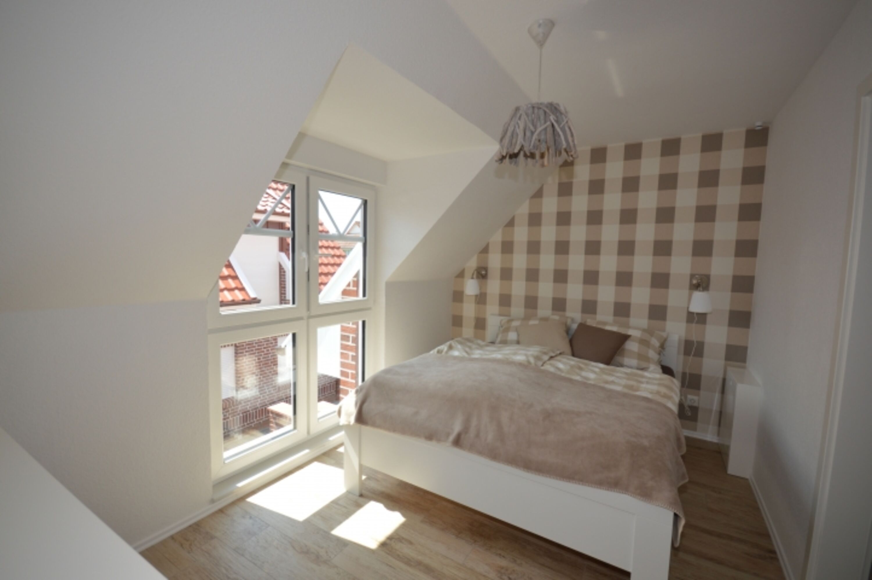 Schlafzimmer mit Doppelbett