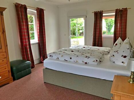 Schlafzimmer/Suite unten