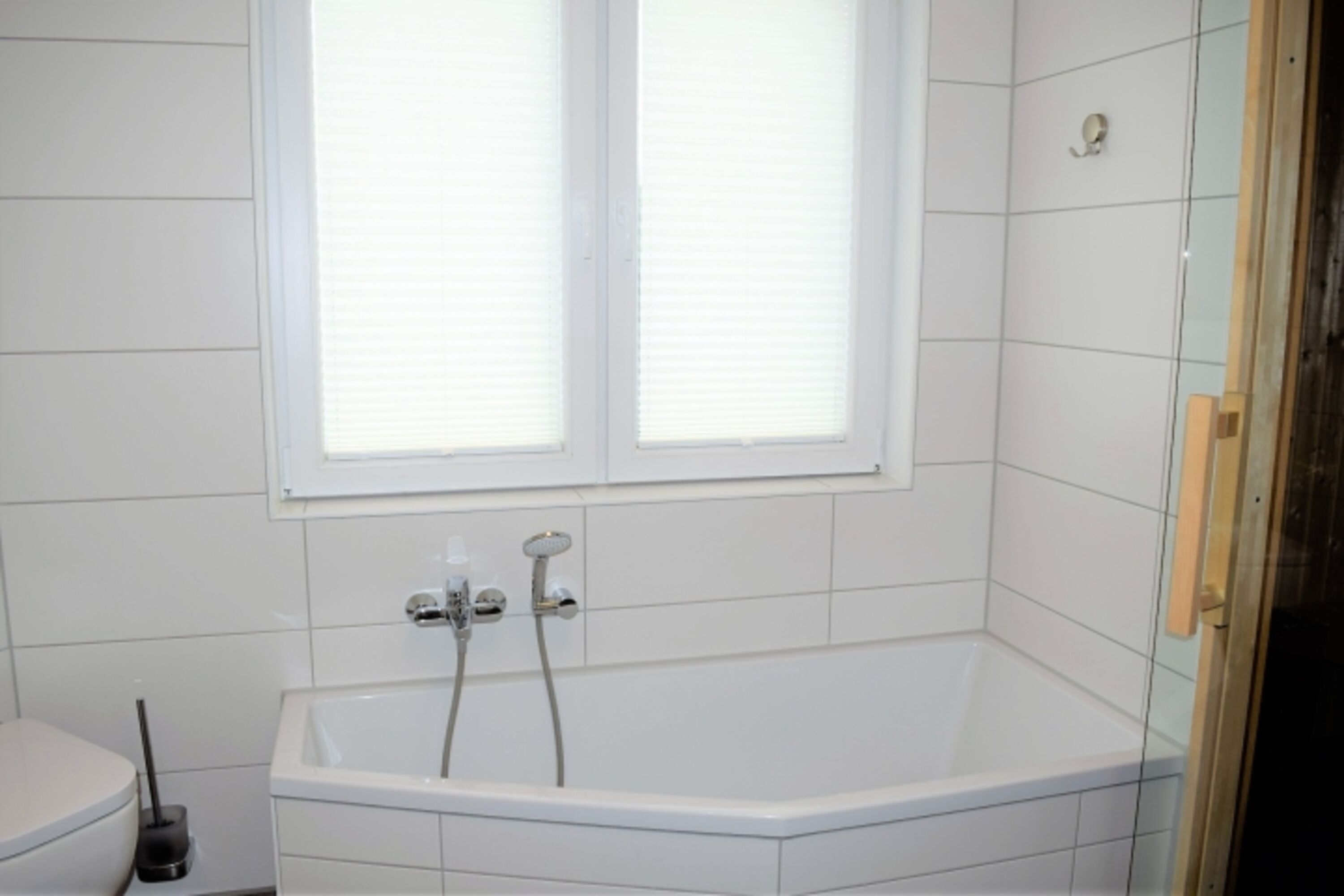 Badewanne 1 OG