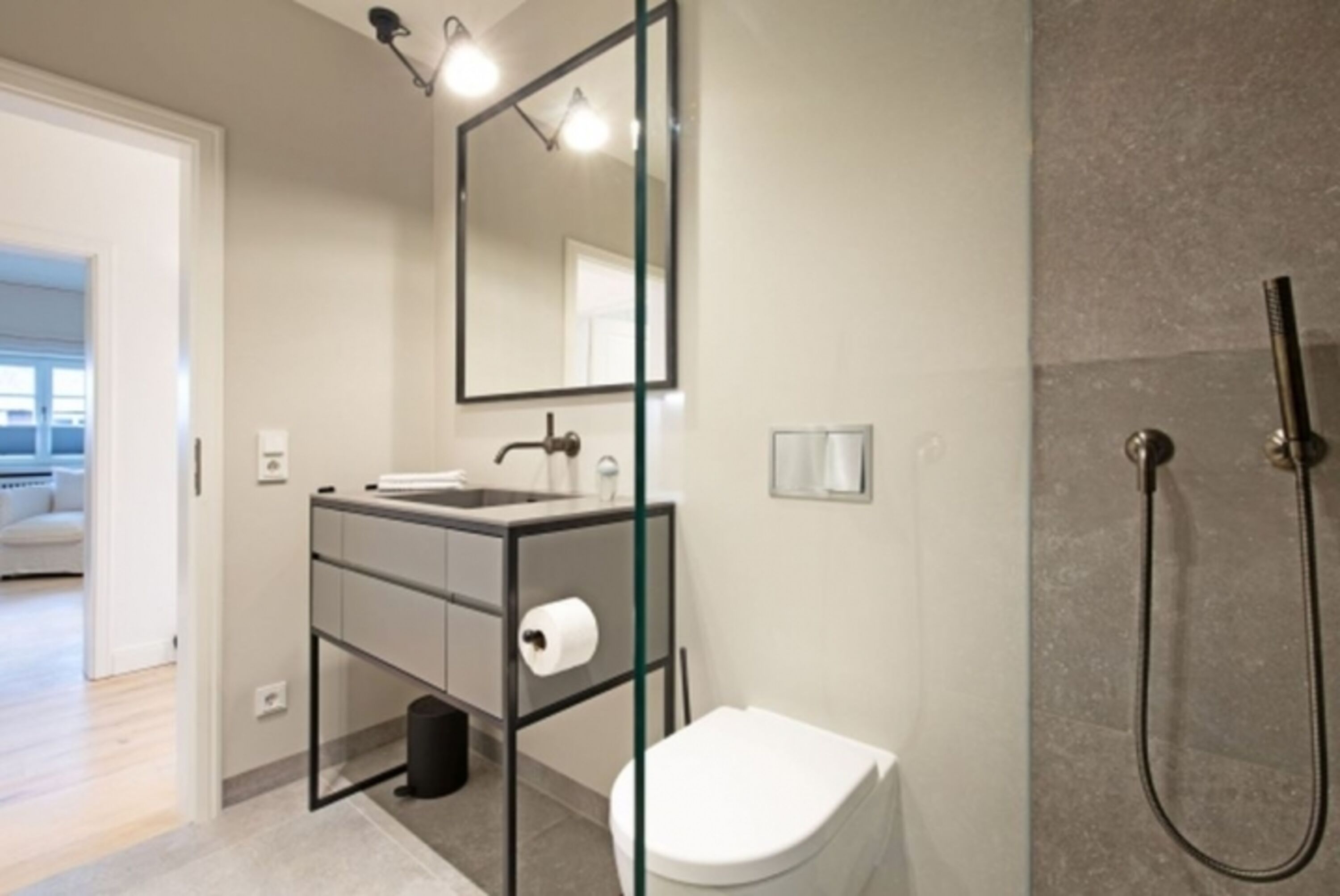 Badezimmer eins
