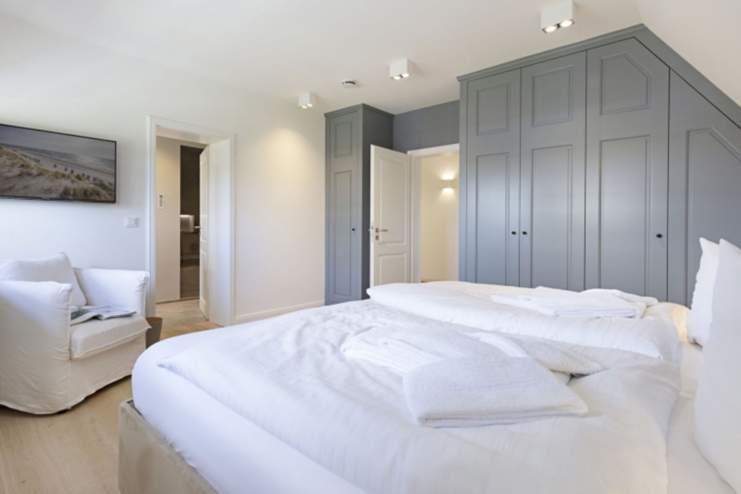 Schlafzimmer 2