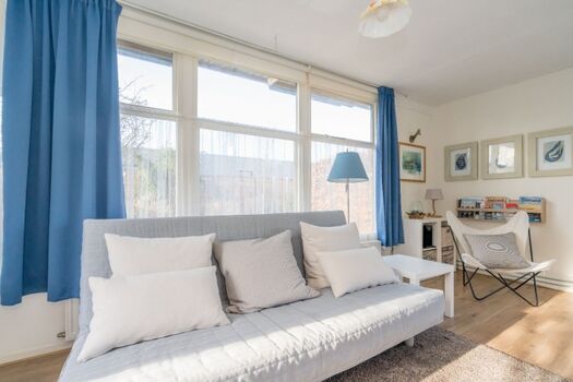 Der komfortable, neue Schlafcouch (140x200)