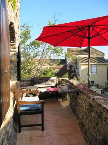 Terrasse vor dem Wohnzimmer