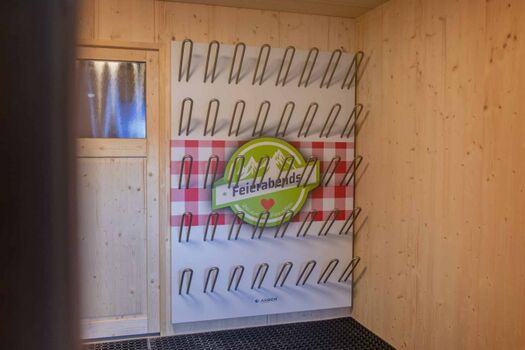 Skistall mit Schuhtrockner