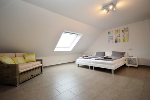 Schlafzimmer mit Doppelzimmer