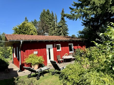 Eingang - Hausgarten - Südterrasse