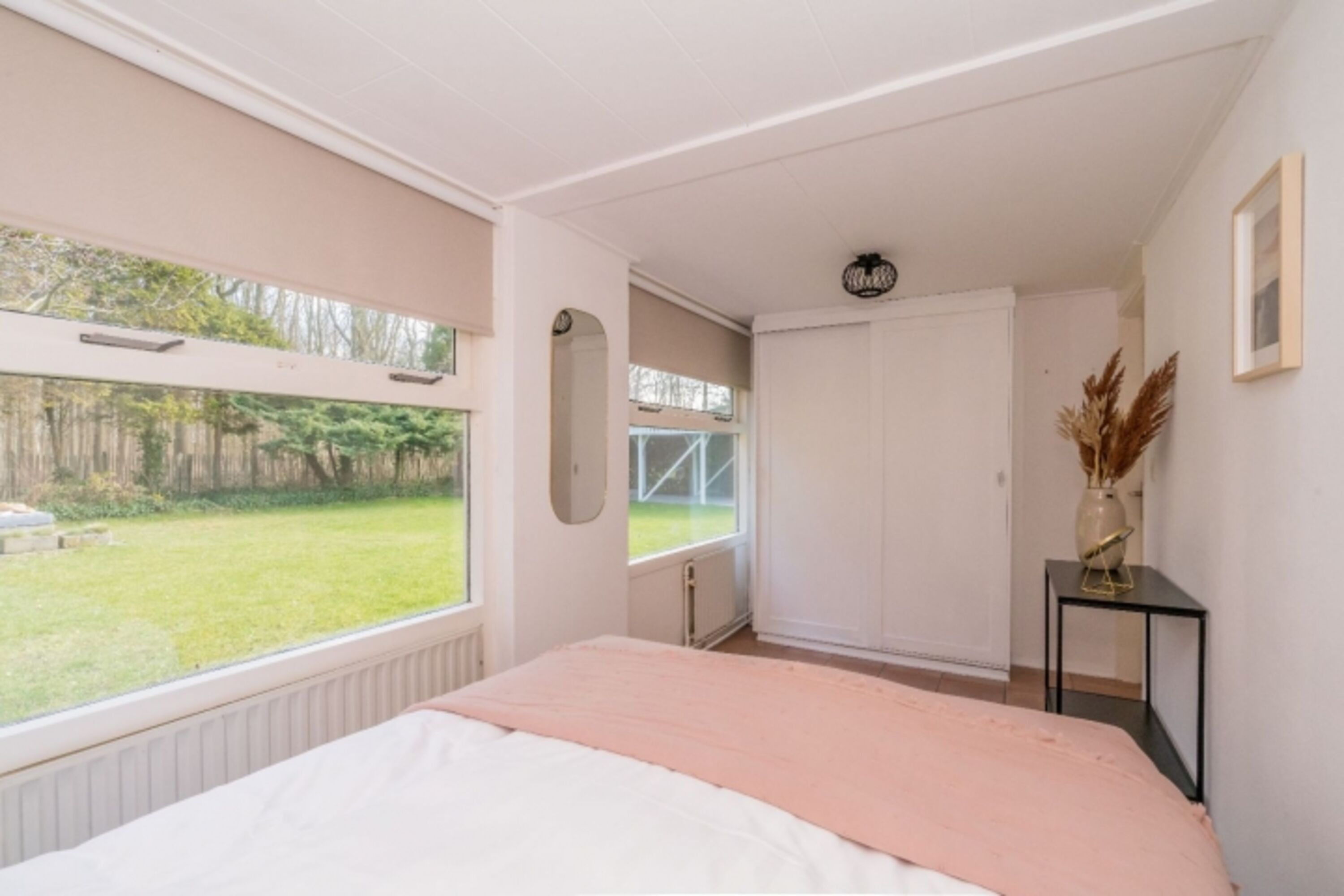 Schlafzimmer 1 mit Doppelbett