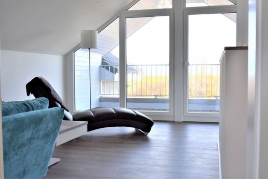 Galerie mit Loggia und Meerblick