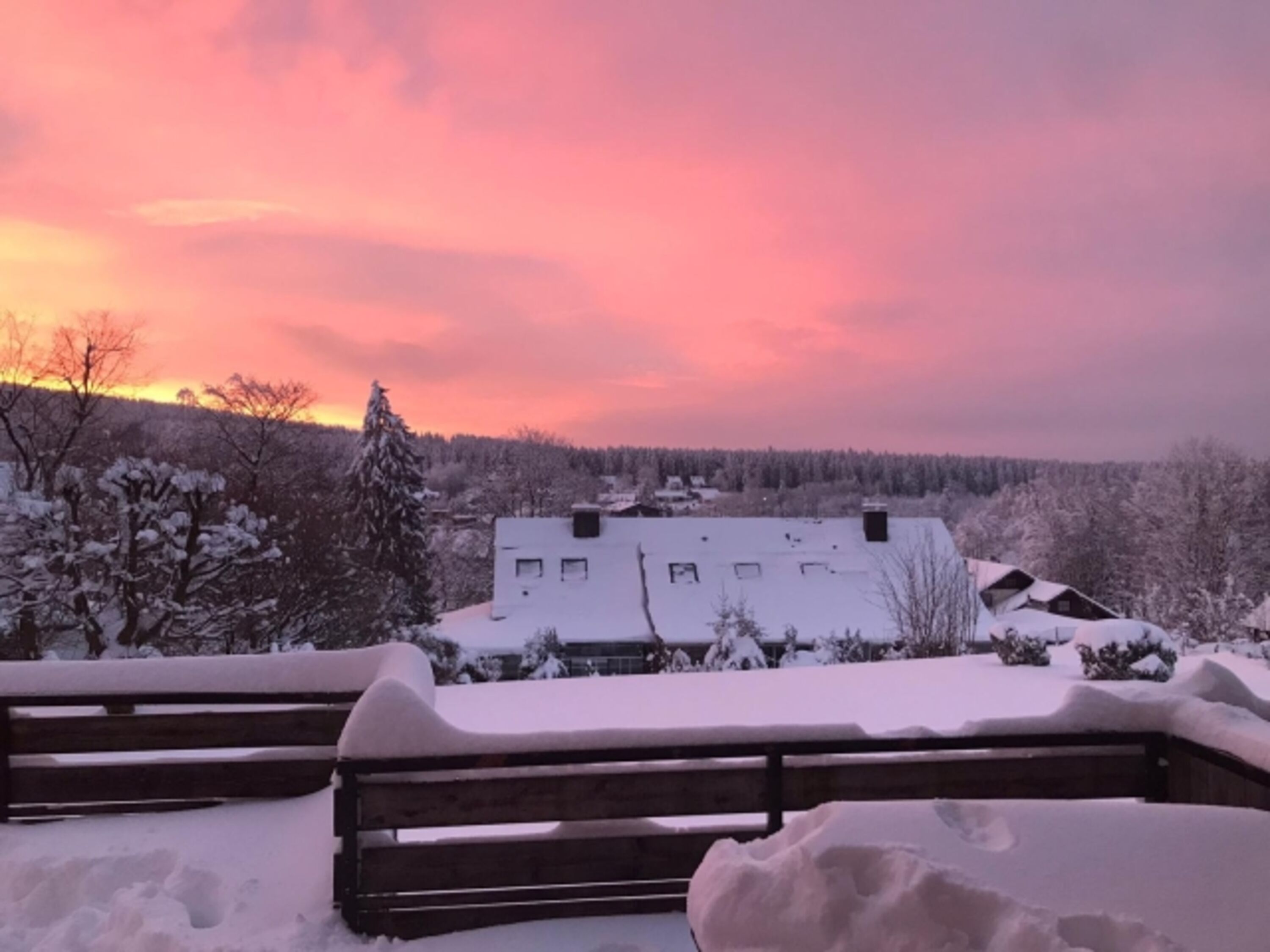 Sonnenaufgang im Winter