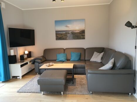 Das Sofa läßt sich zu einem großen Bett für 2 Personen verwandeln