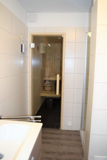 Zugang zur Sauna, Bad 1. OG