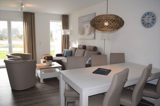 offener Wohn-/ Essbereich