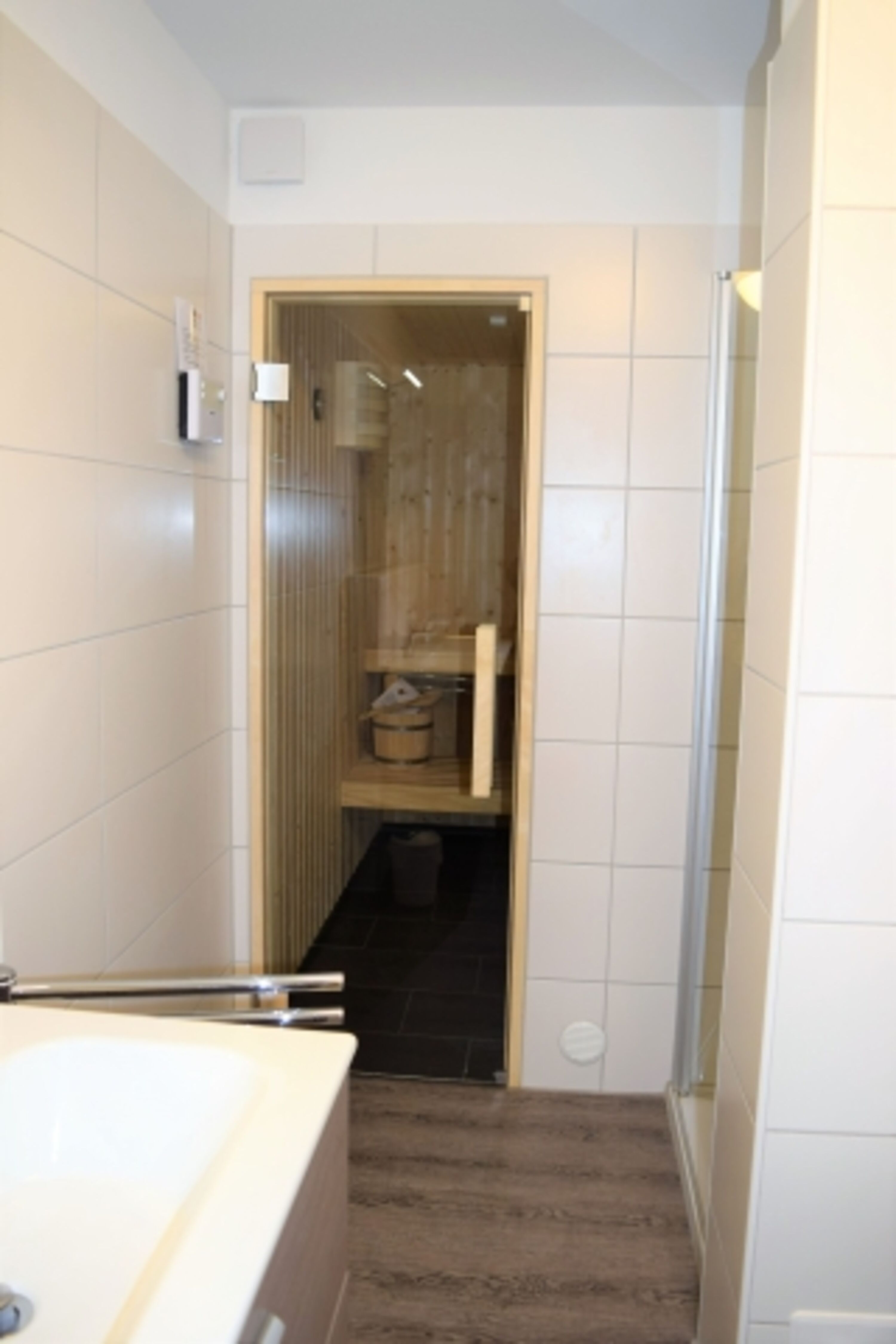 Zugang zur Sauna, Bad 1. OG