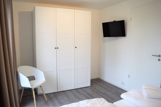 Stauraum Schlafzimmer 1 OG