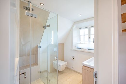 Badezimmer eins im 1 OG