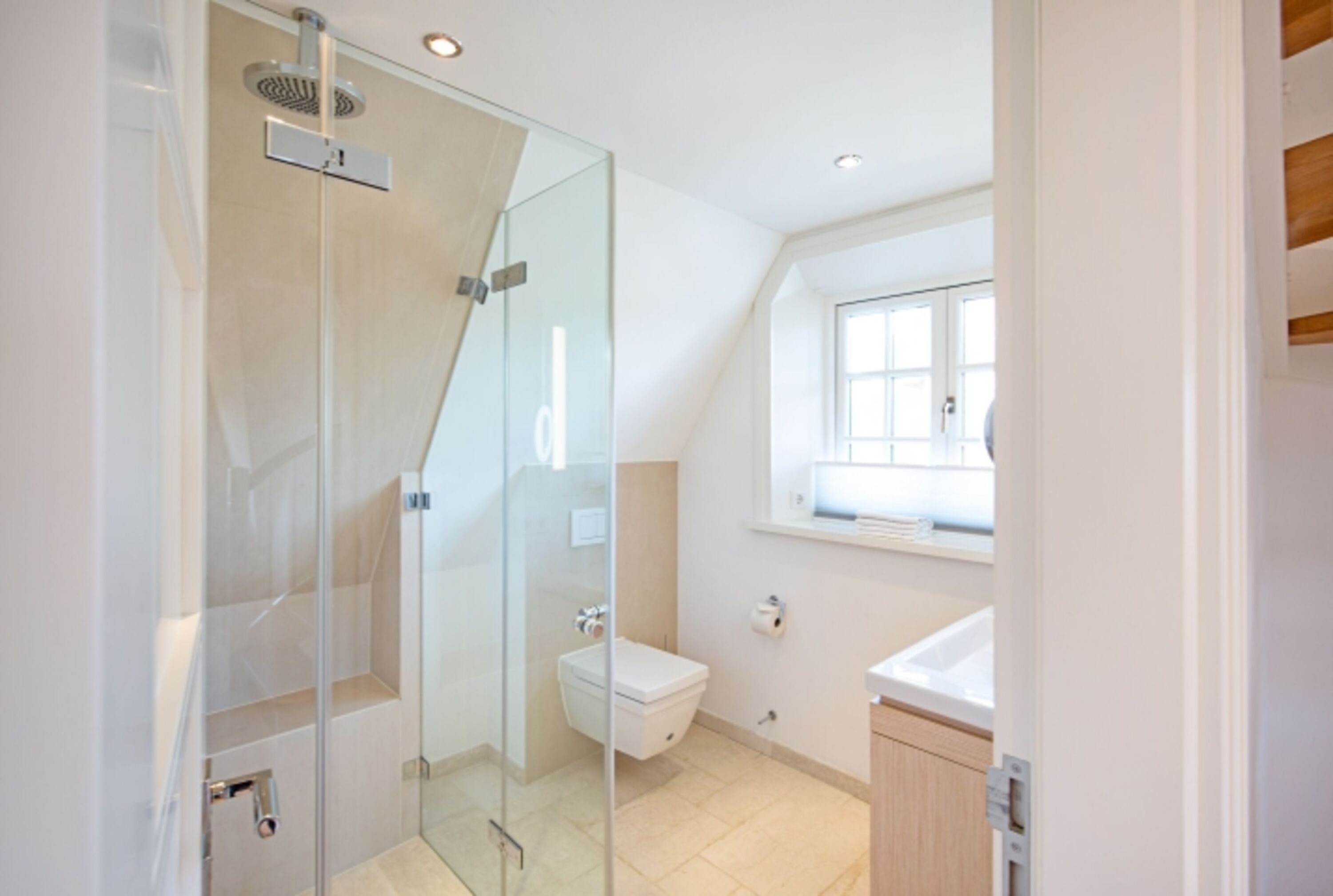 Badezimmer eins im 1 OG
