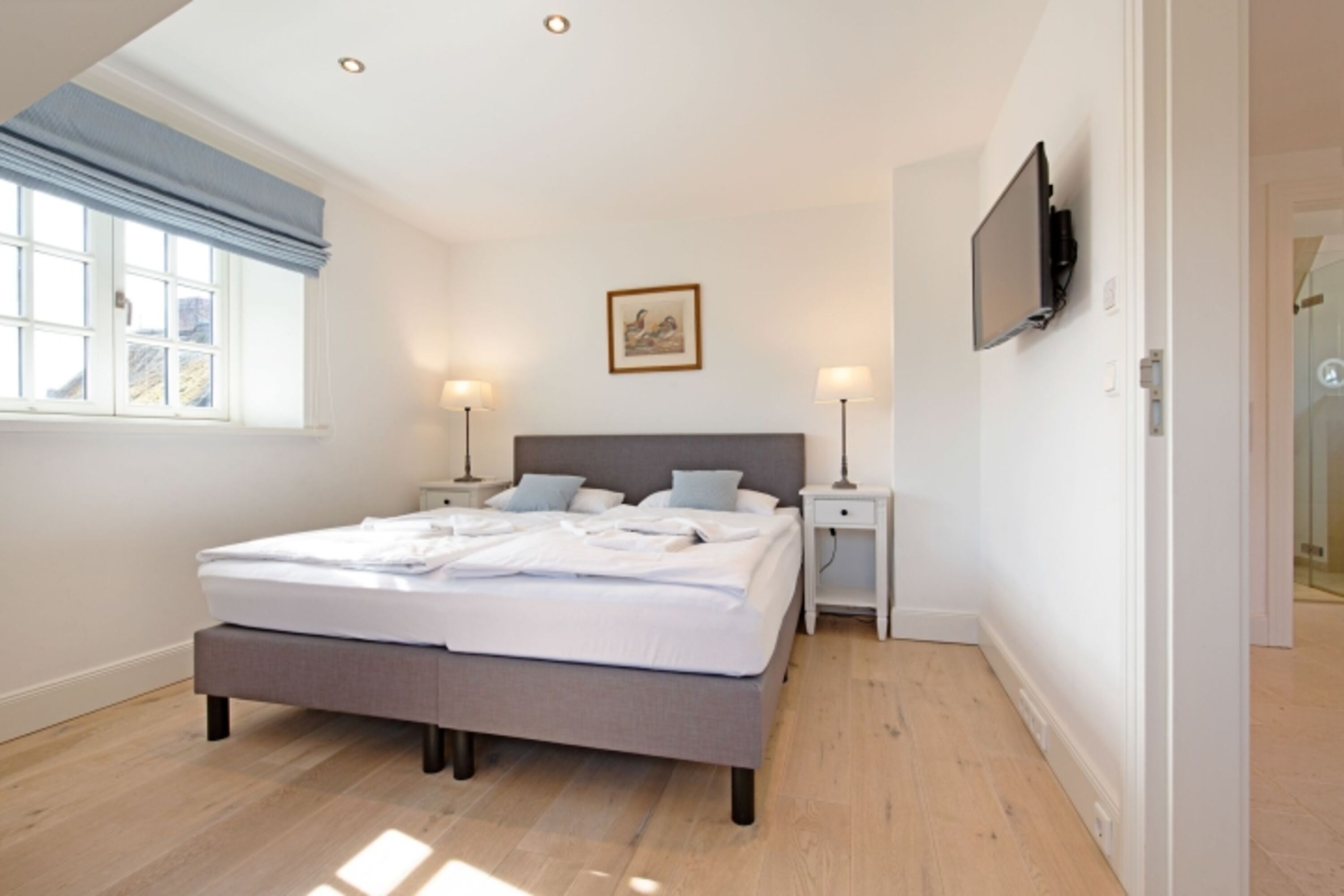 Schlafzimmer eins im 1 OG