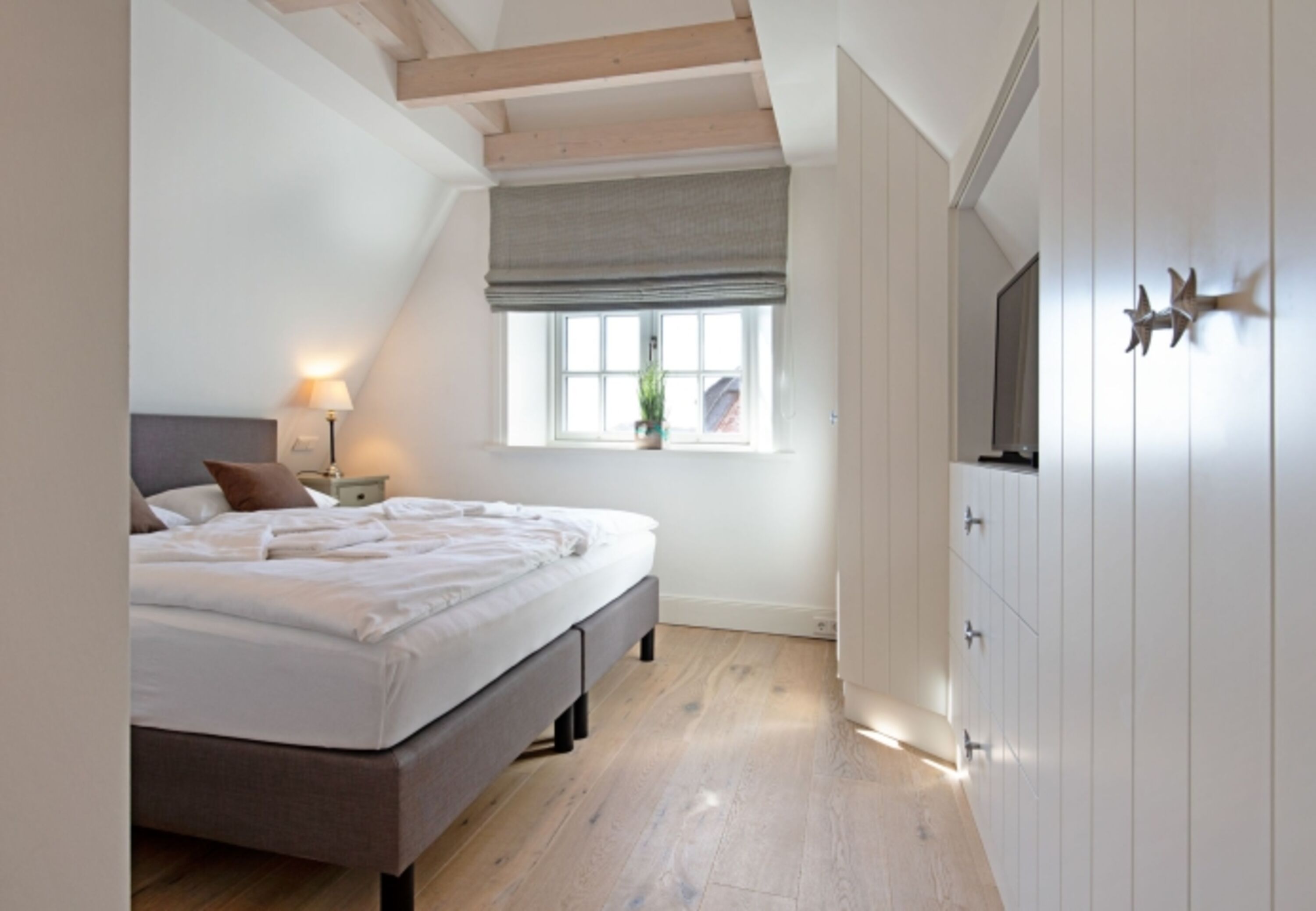 Schlafzimmer zwei im 1 OG