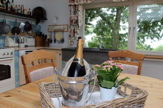 Willkommen in unserer Landhausküche