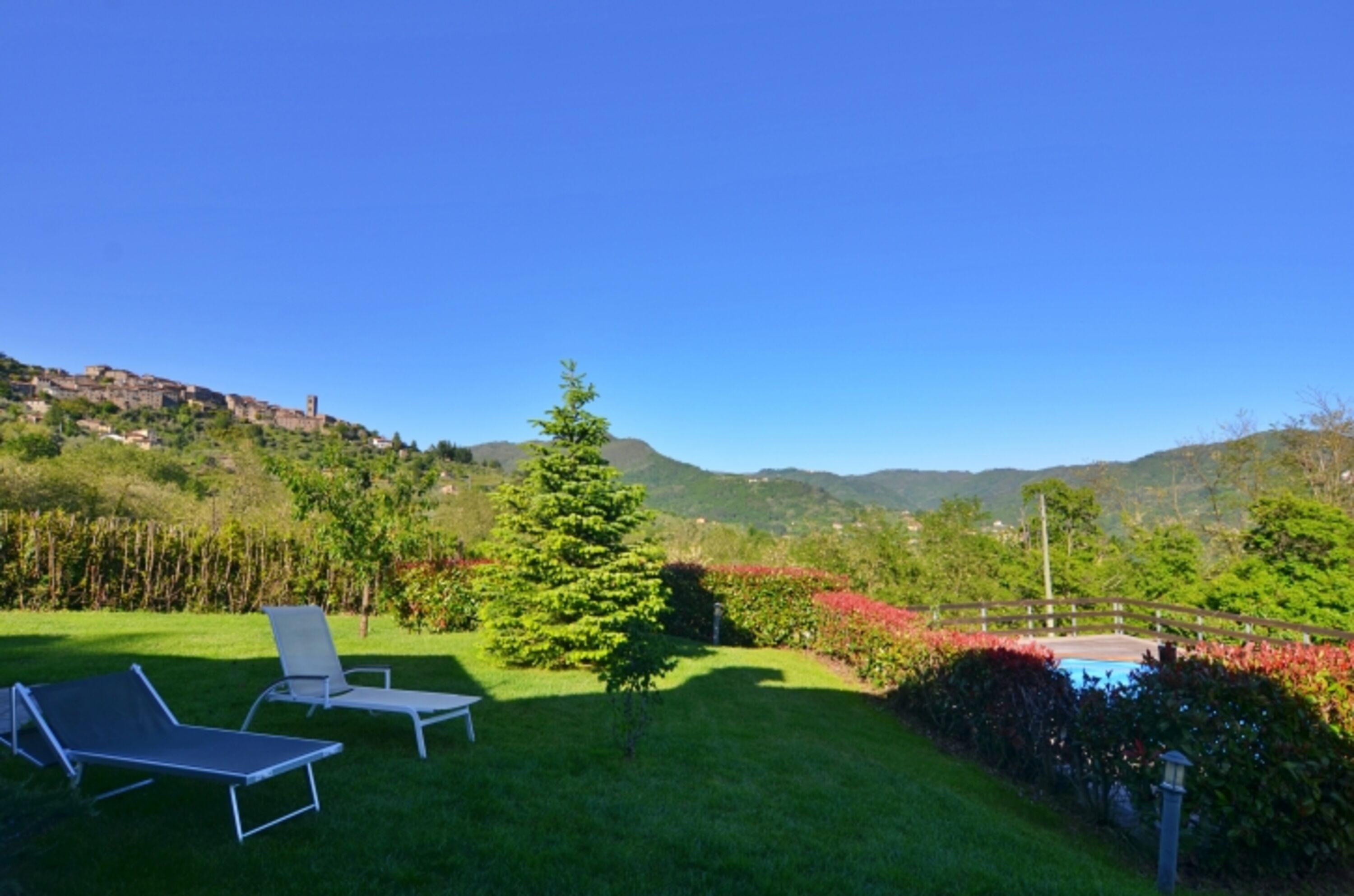 Garten und Aussicht 