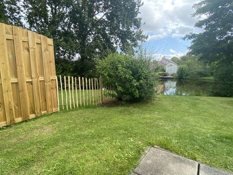 eingezäunter Garten