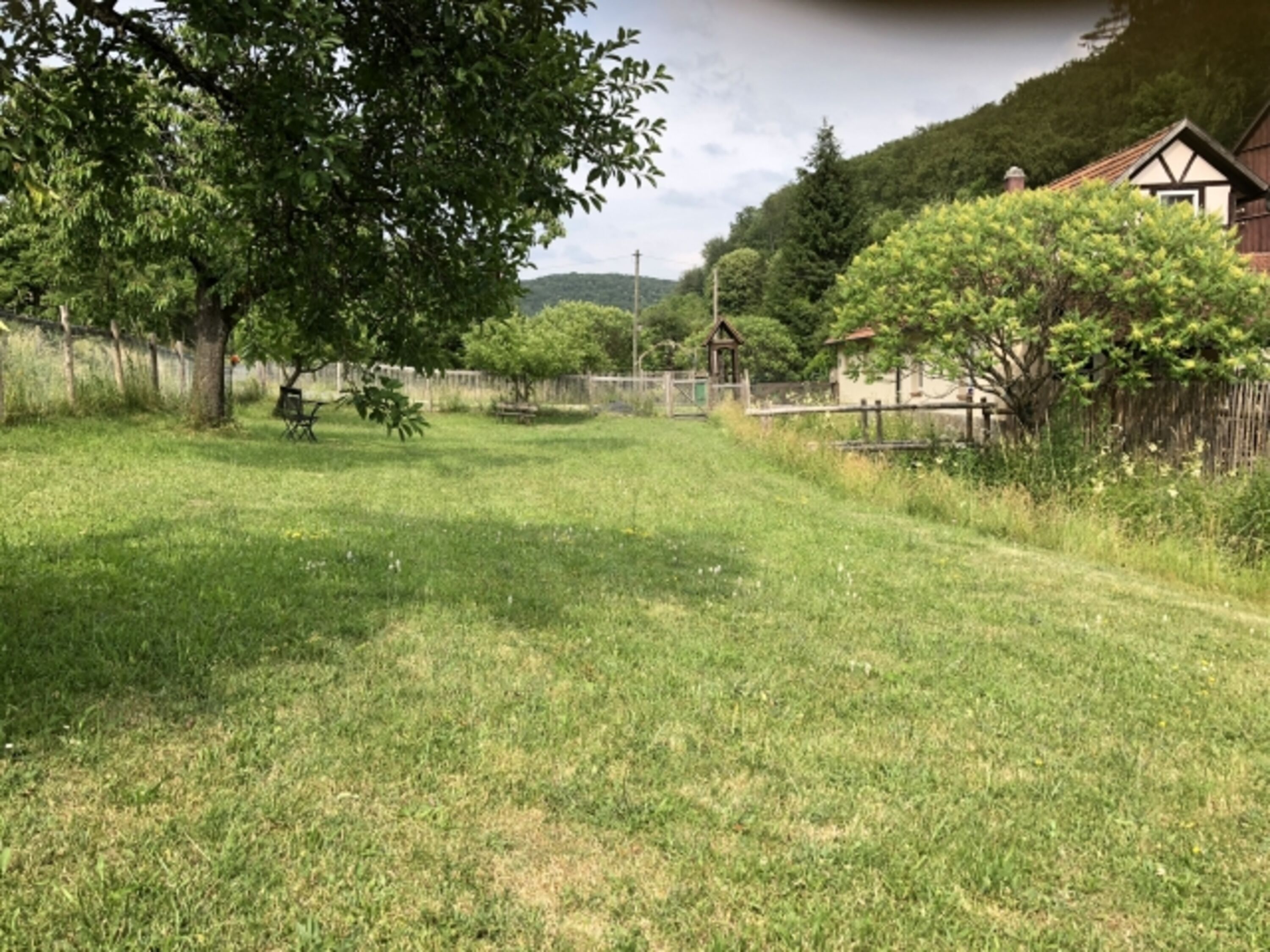 Garten komplett eingezäunt - Zaunhöhe 125cm