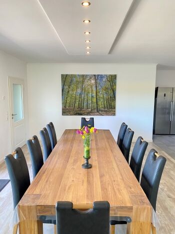 Esstisch für 10 Personen