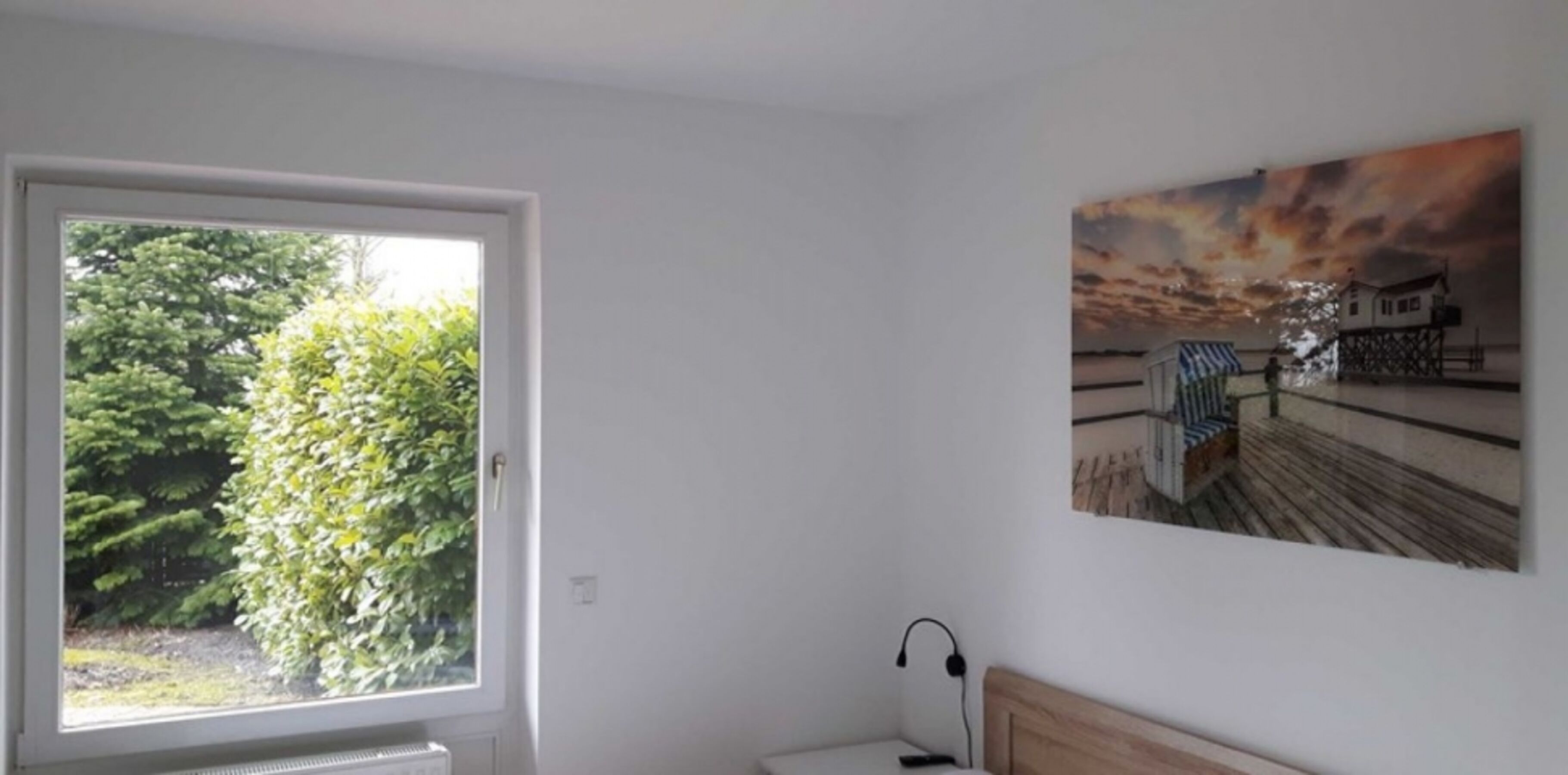 Schlafzimmer mit Doppelbett