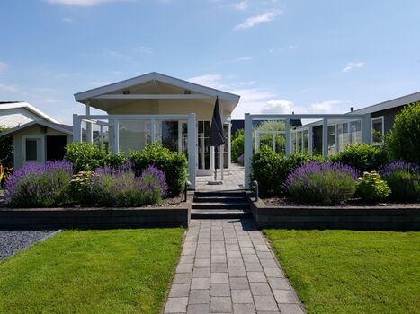 Chalet in ruhiger Parklage