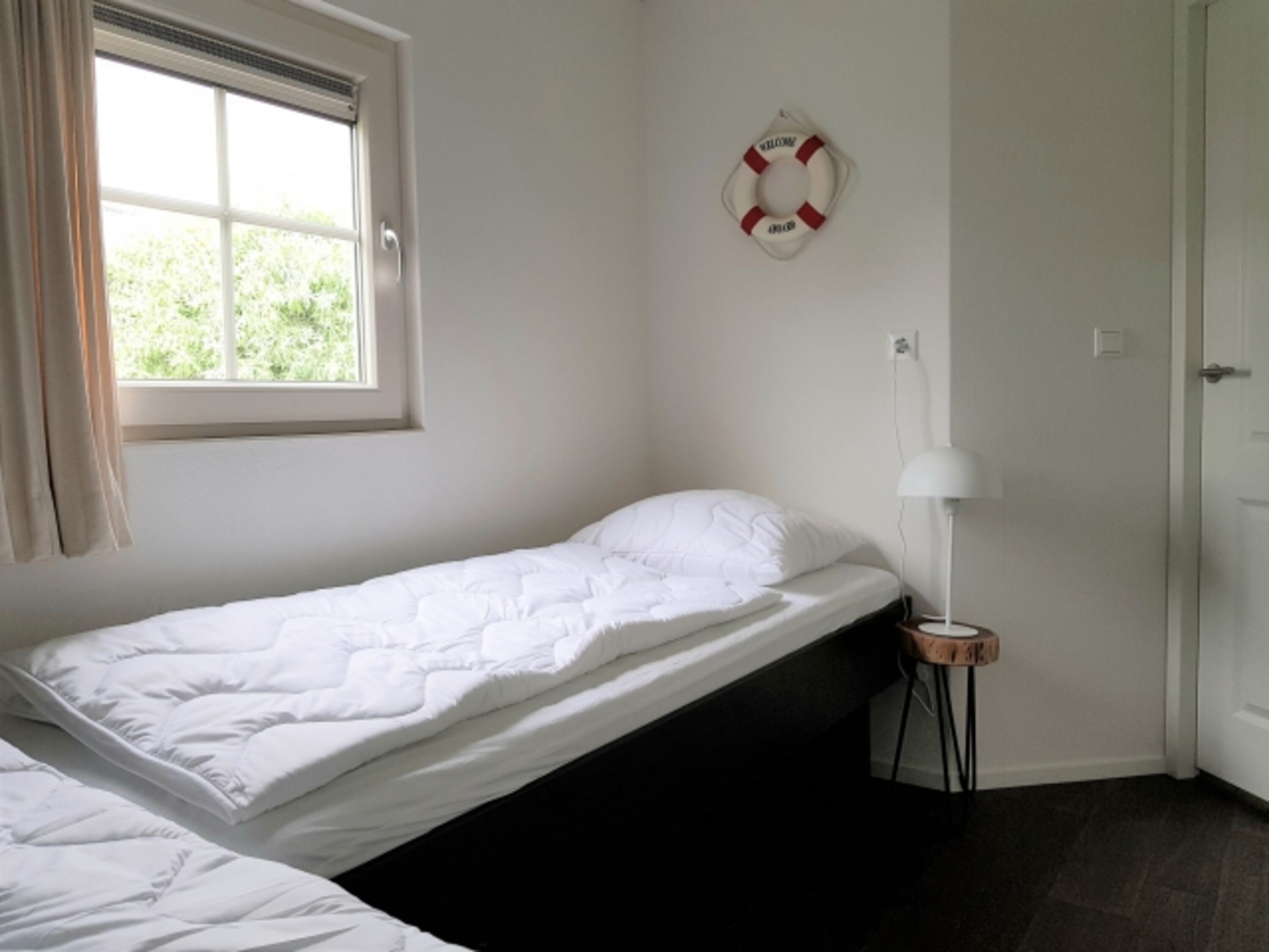 Schlafzimmer "2" mit Einzelbetten