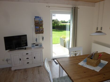 Essbereich mit Ausgang in den Garten...