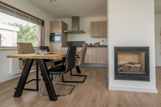 Essecke für 4 Personen