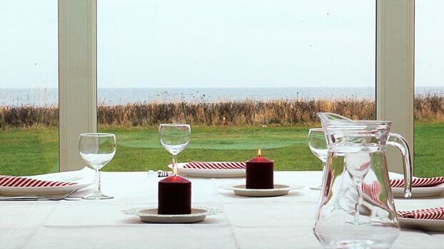 Essbereich mit Meerblick