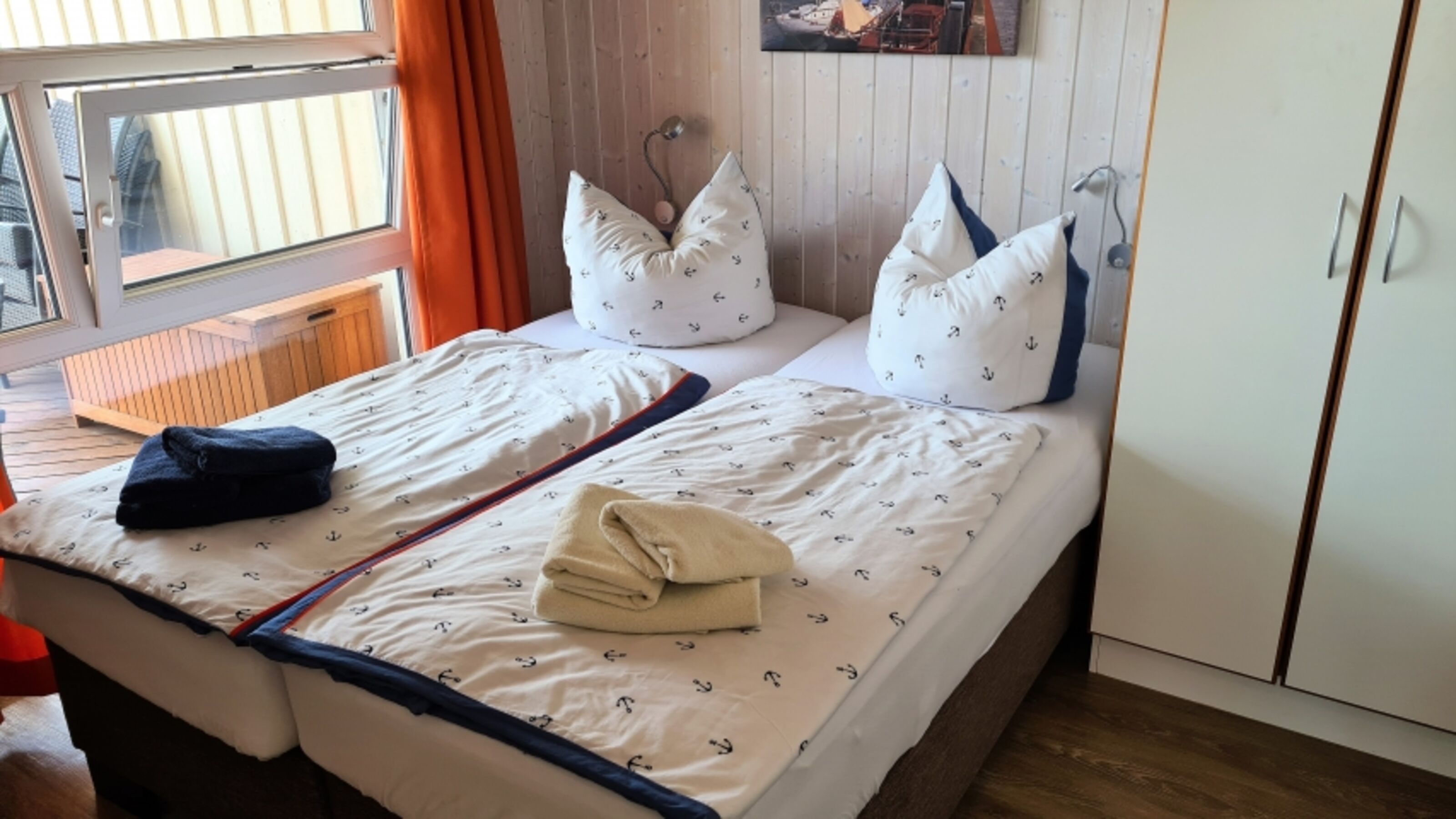 Schlafzimmer 2