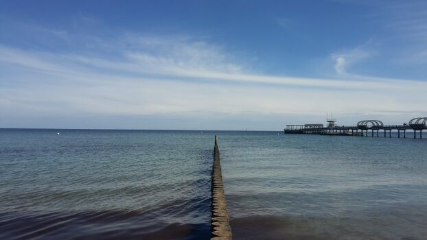 Der Strand der nur wenige Gehminuten entfernt ist